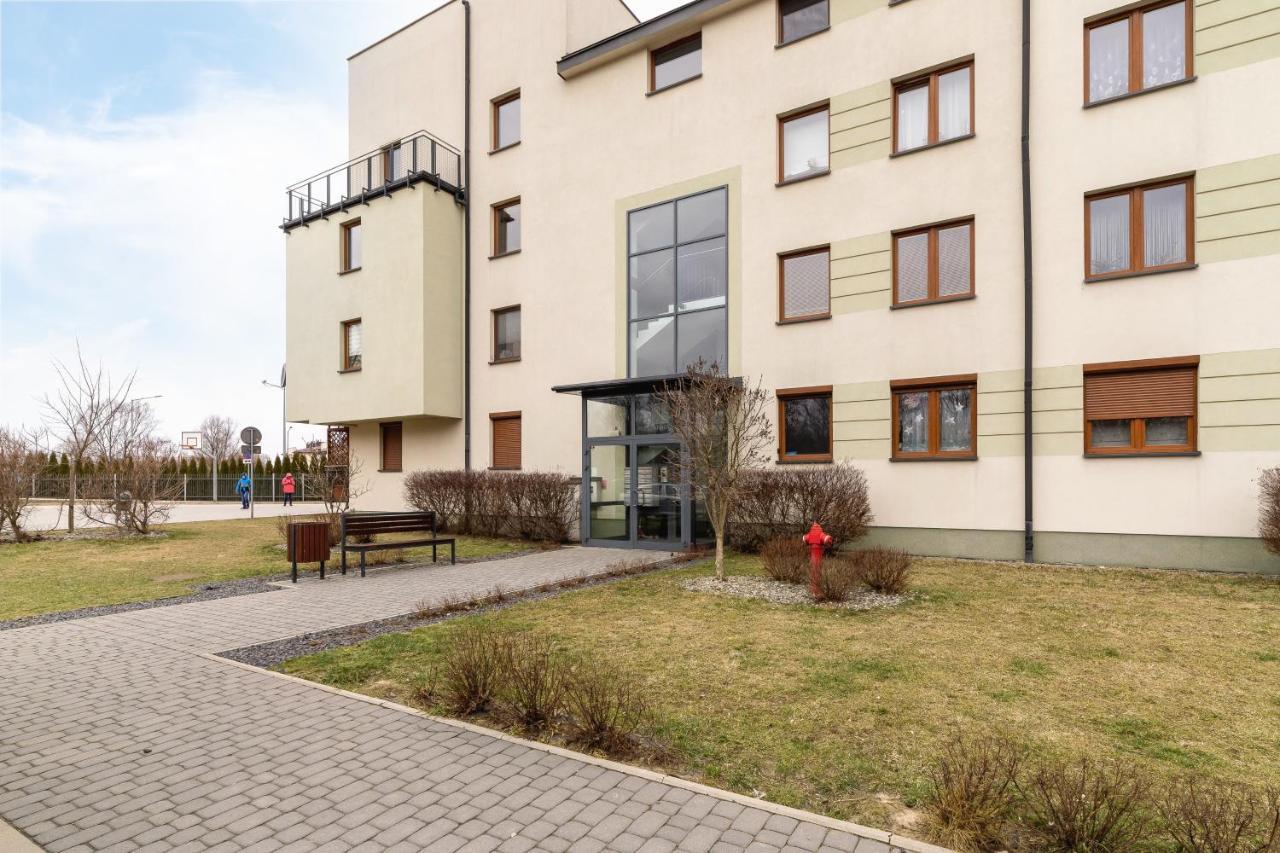 Apartments Cracow Czeczow By Renters Krasków Eksteriør bilde