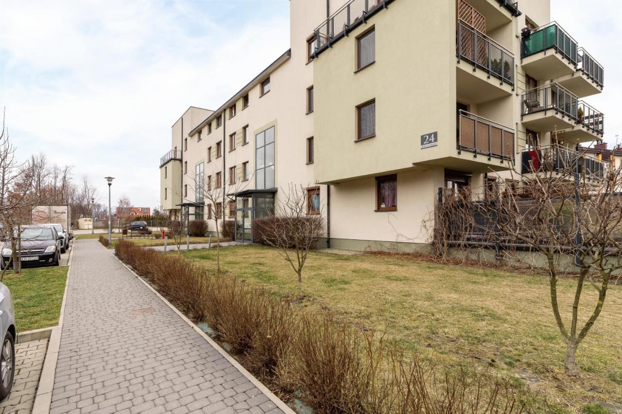 Apartments Cracow Czeczow By Renters Krasków Eksteriør bilde
