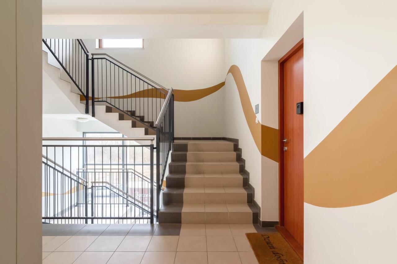 Apartments Cracow Czeczow By Renters Krasków Eksteriør bilde