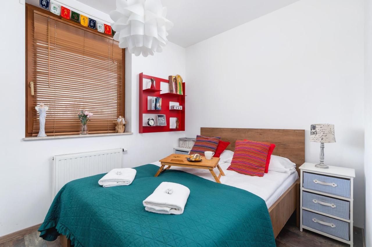 Apartments Cracow Czeczow By Renters Krasków Eksteriør bilde